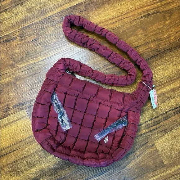 ♥️💖 LAST CHANCE🛑 FP MOVEMENT 2 Quilted Bags & Keychain NEW W/ TAGS Mahogany - Picture 4 of 9
